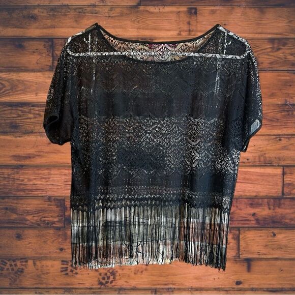 5āfor $25š„Derek Heart Lace Knit Fringe Hem Black Sheer TopāSmall - Picture 2 of 4